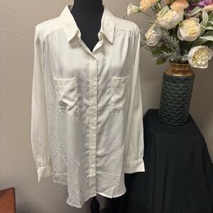 NWT Evy's Tree "The Harriet" Ivory Button-Down Blouse 1X
